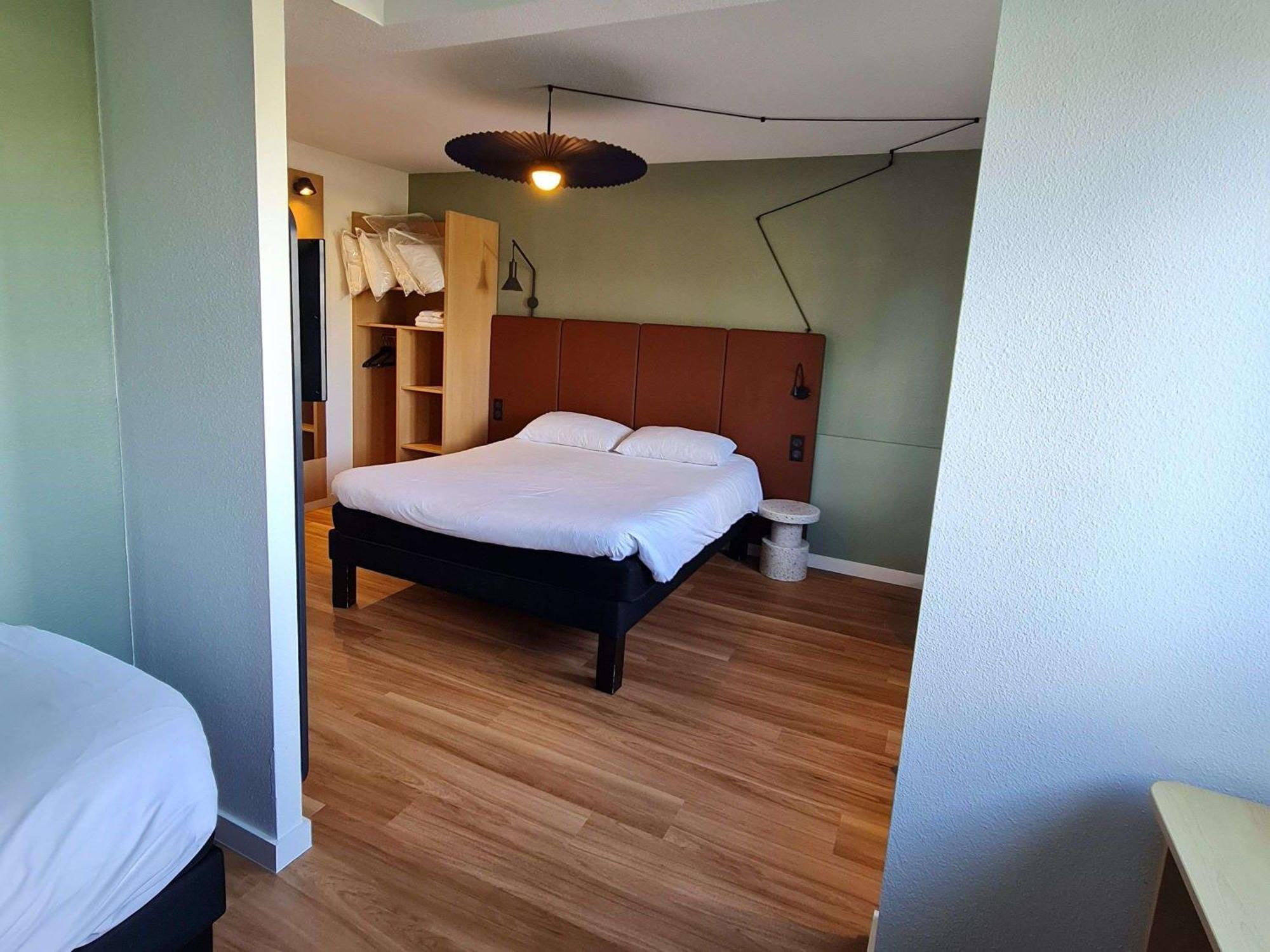 Ibis Vannes Exterior photo