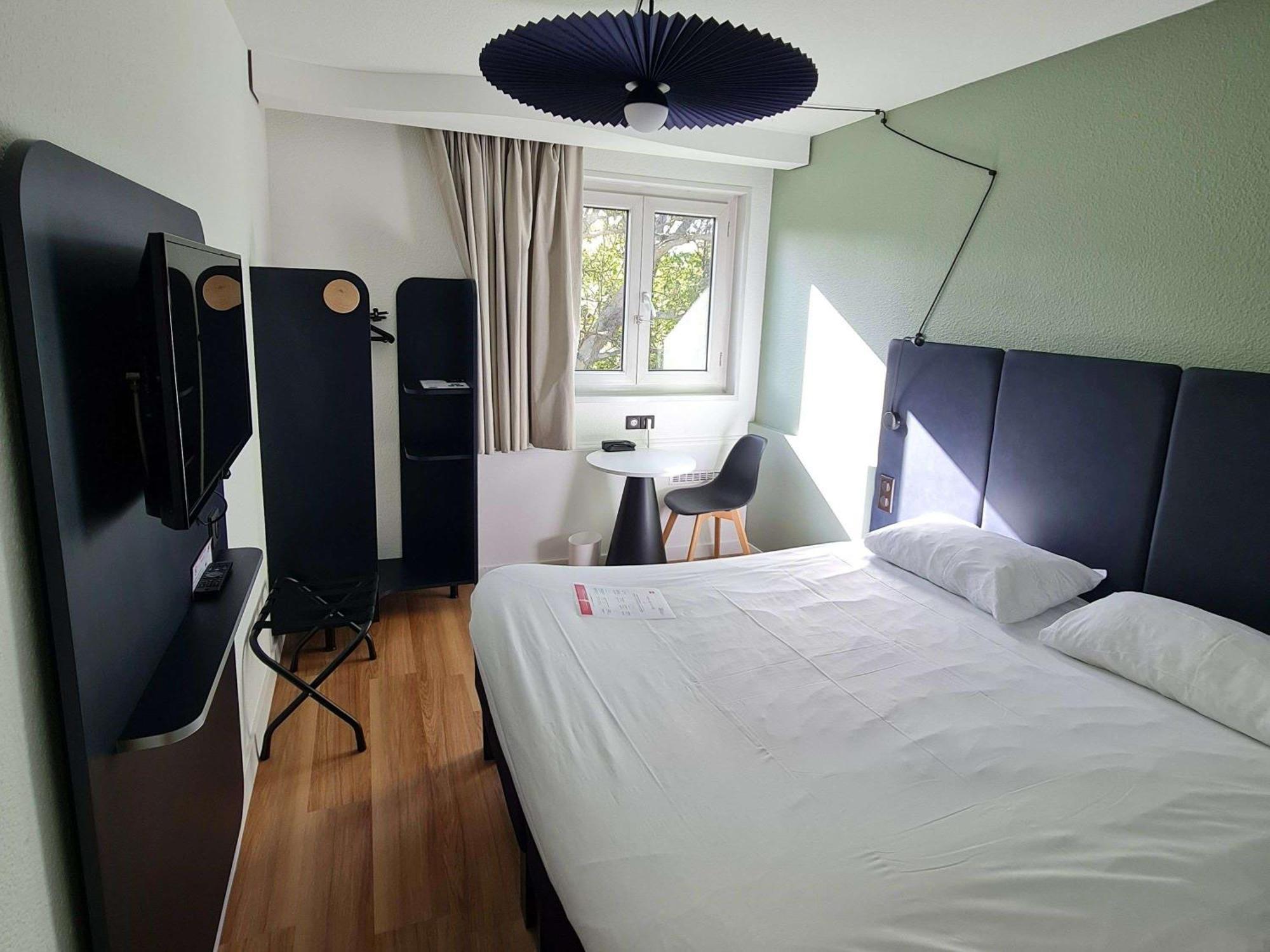 Ibis Vannes Exterior photo